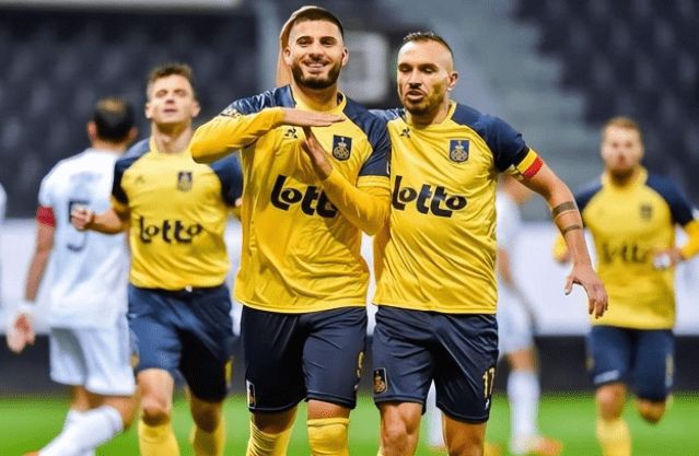 以控球压制 以控球压制