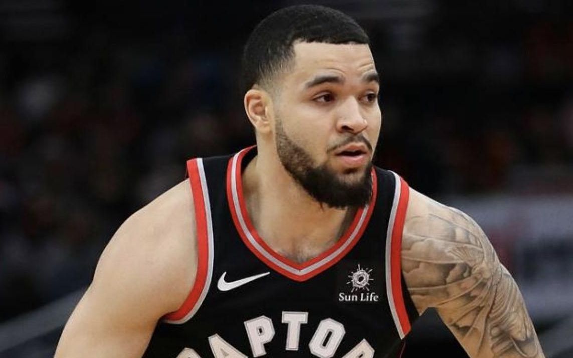 场上表现得 场上表现得